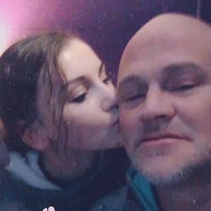 Meet your Posher, Bobby